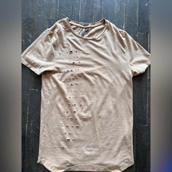 Asos Designs Ripped shirt - Picture 6 of 6